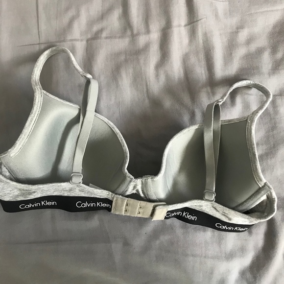 calvin klein push-up bra - Picture 2 of 3